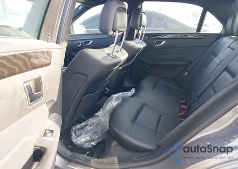 2014 Mercedes-Benz E 350 z USA, uszkodzony, nr VIN WDDHF5KB4EB069773